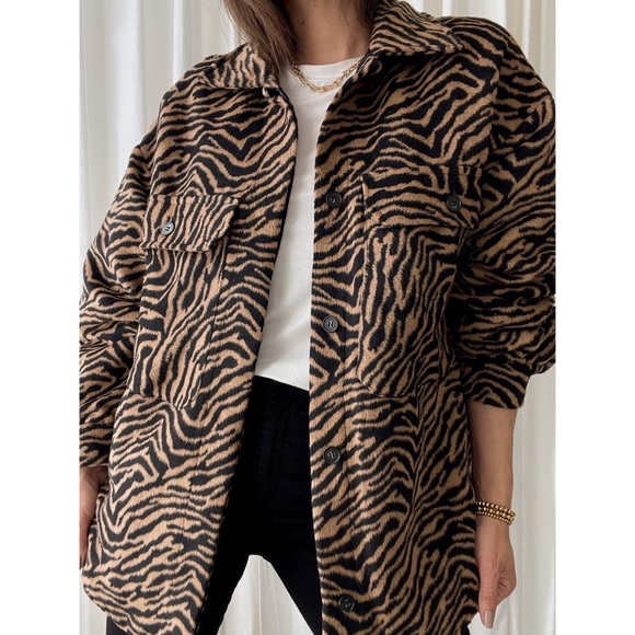 CAMERON JACKET — In Camel/Black - Picture 3 of 9